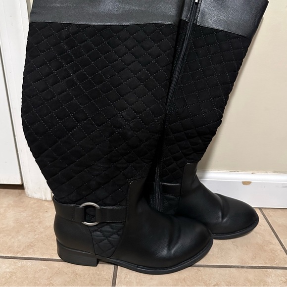 Torrid Black Quilted 17 inch Wide Calf Knee High Boots - Picture 6 of 6